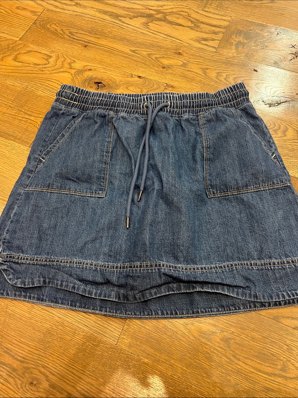 Denim Drawstring Pocket Skort in Dark Blue